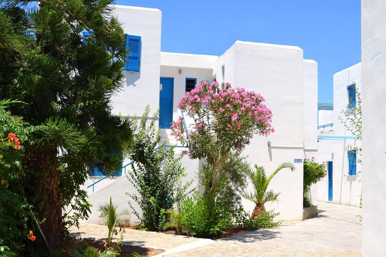 Galeana Beach Hotel Platanes  Exterior photo
