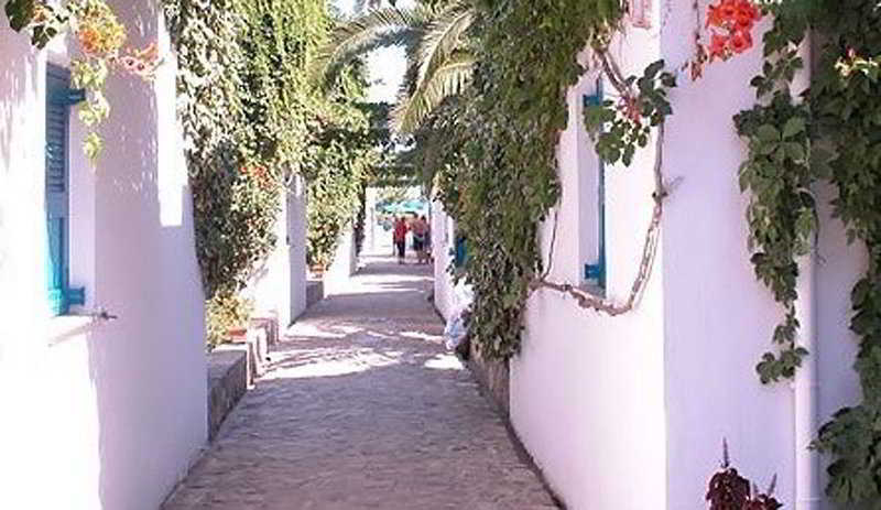 Galeana Beach Hotel Platanes  Exterior photo
