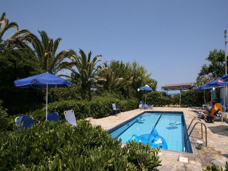 Galeana Beach Hotel Platanes  Exterior photo