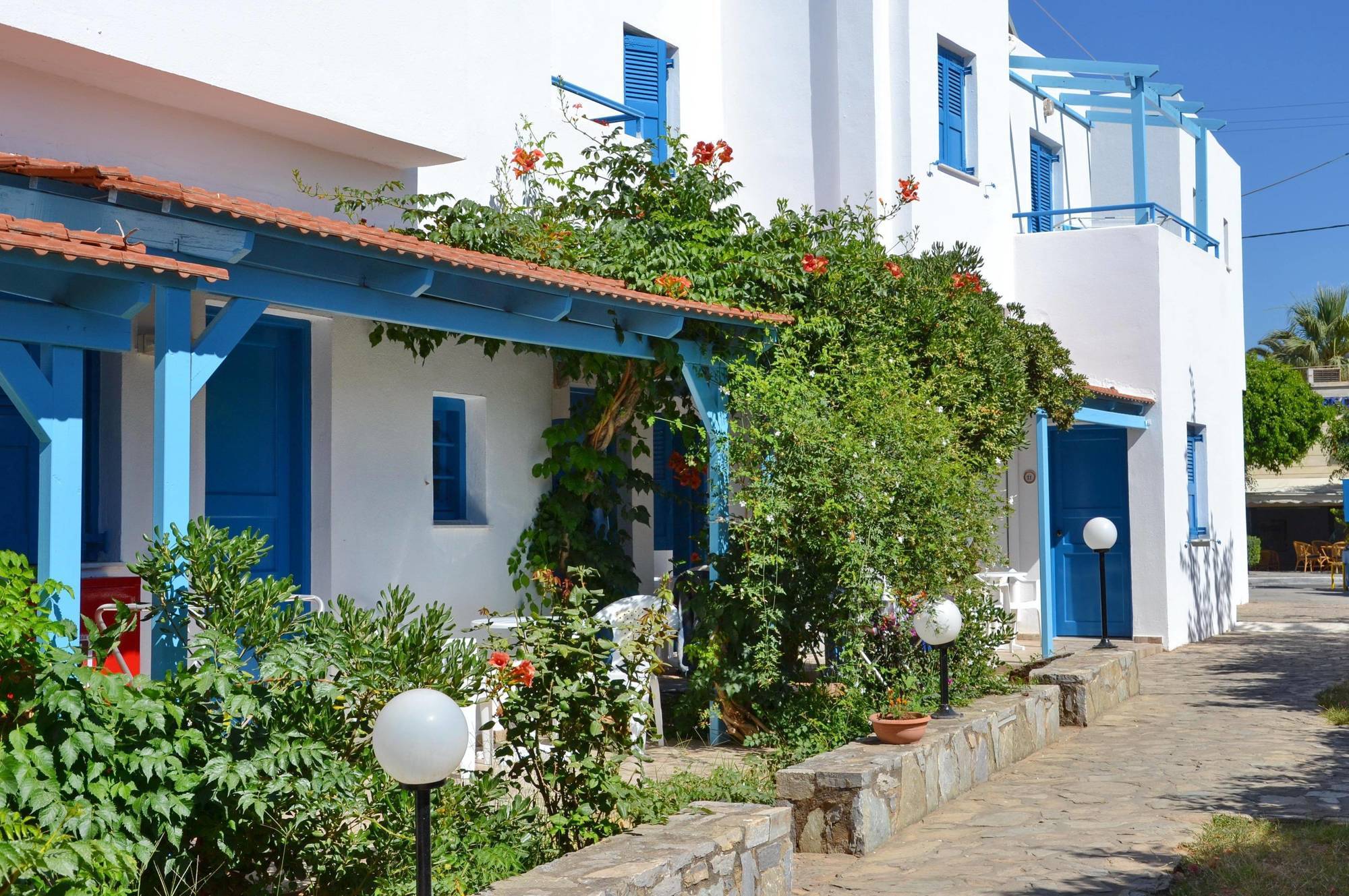 Galeana Beach Hotel Platanes  Exterior photo